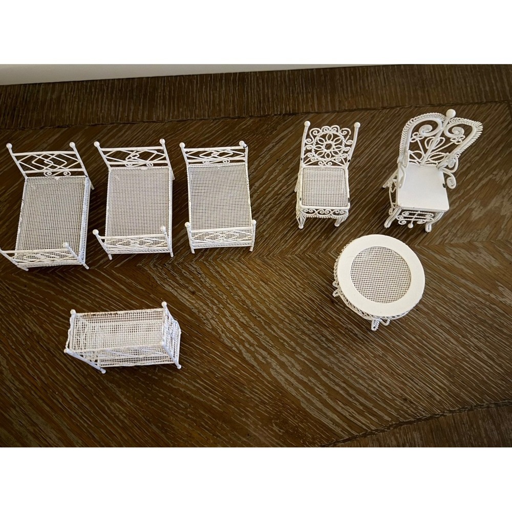 Vintage Dollhouse White Wire Faux Wicker Table Chairs/Beds/Shelf/7 Pieces As -Is